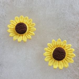 Sunflowers 🌻 Stud Earrings